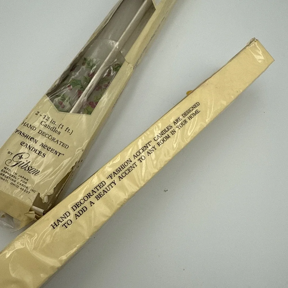Four Vintage Taper‎ Candles Made In Japan Hand Decorated Gibson NOS
